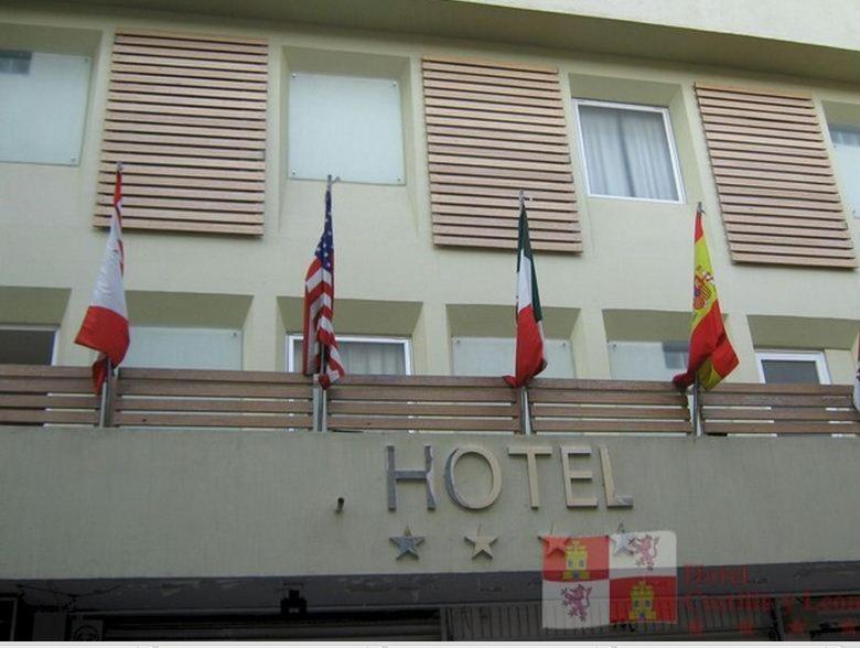 Hotel Castilla Y Leon Guadalajara Bagian luar foto